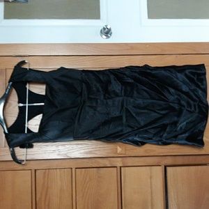 Hailey Logan Adrianna Papell dress